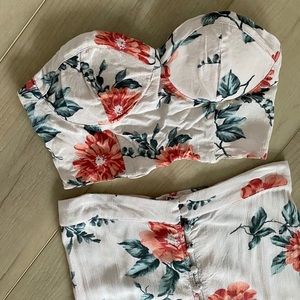 American Eagle | Matching set crop top maxi skirt